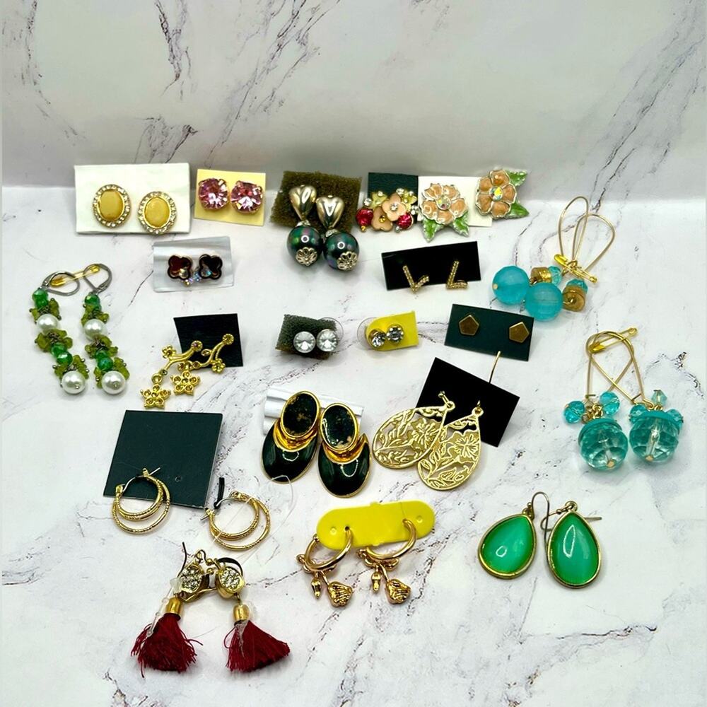 20 pairs of assorted earrings, all styles